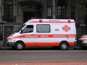 Ambulância Primeiros Socorros